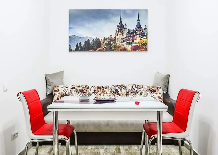 Mary Old Town * Braşov